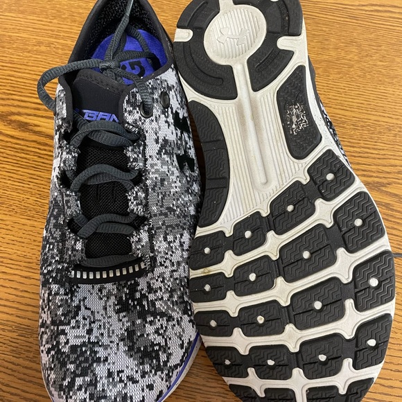 Under Armour Charged Bandit 3. Women’s size 8. - Picture 5 of 5